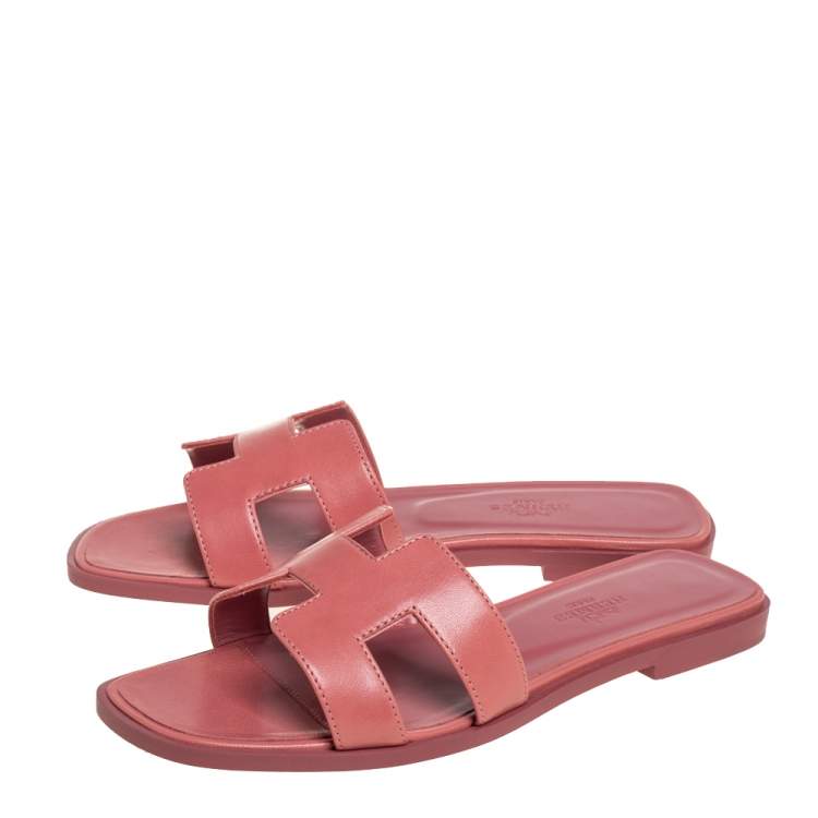 Hermes Pink Leather Oran Flat Slides Size 36.5