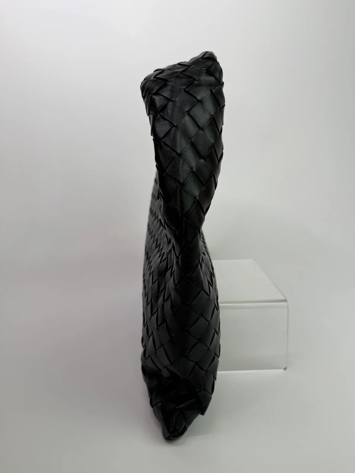 BOTTEGA VENETA MEDIUM HOP INTRECCIATO LEATHER TOTE