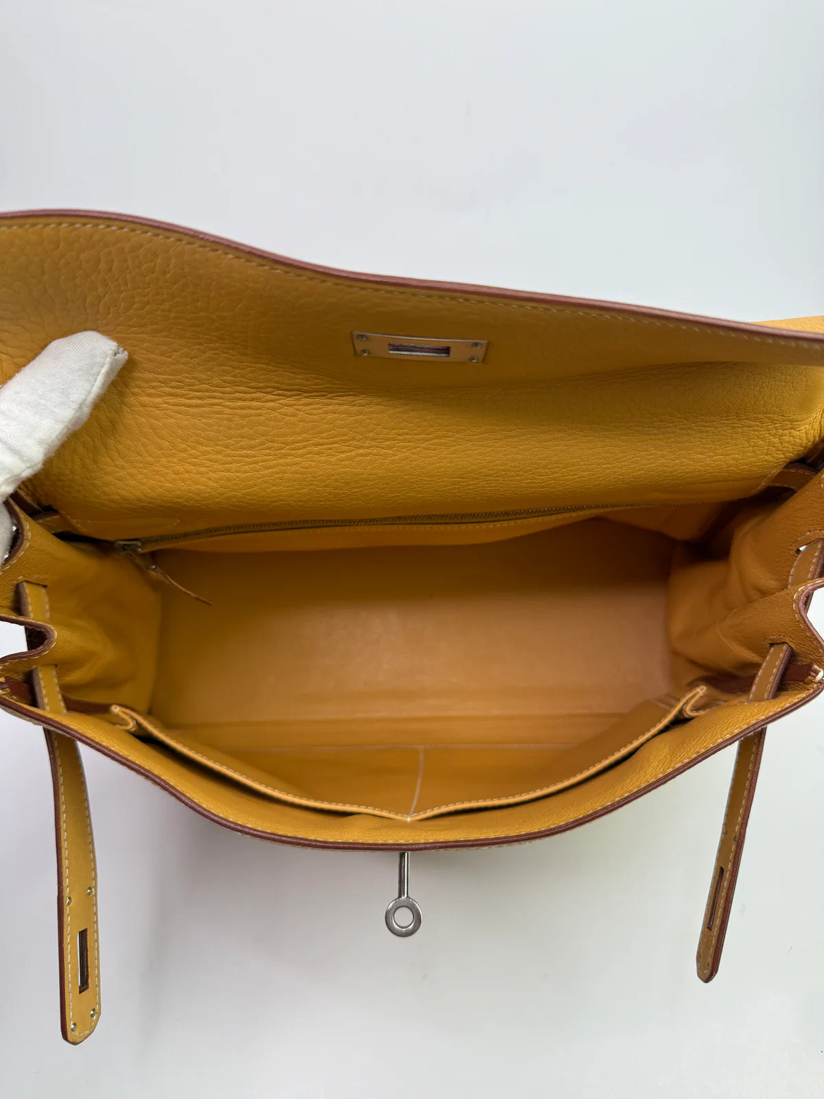 HERMÈS KELLY 32 NATURAL SABLE VEAU TAURILLION CLEMENCE LEATHER PHW