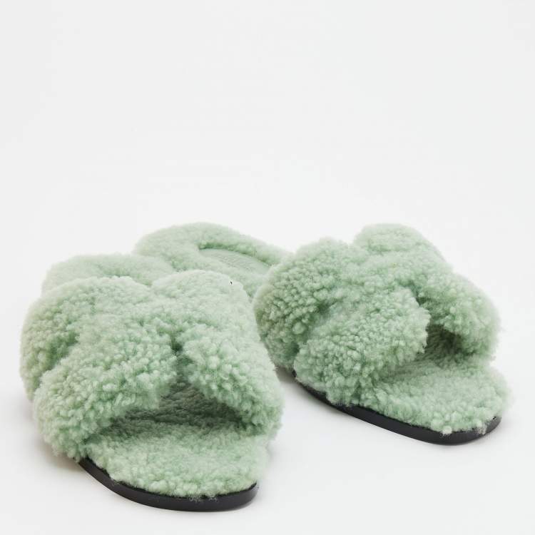 Hermes Mint Green Shearling Fur Oran Flat Sandals Size 38