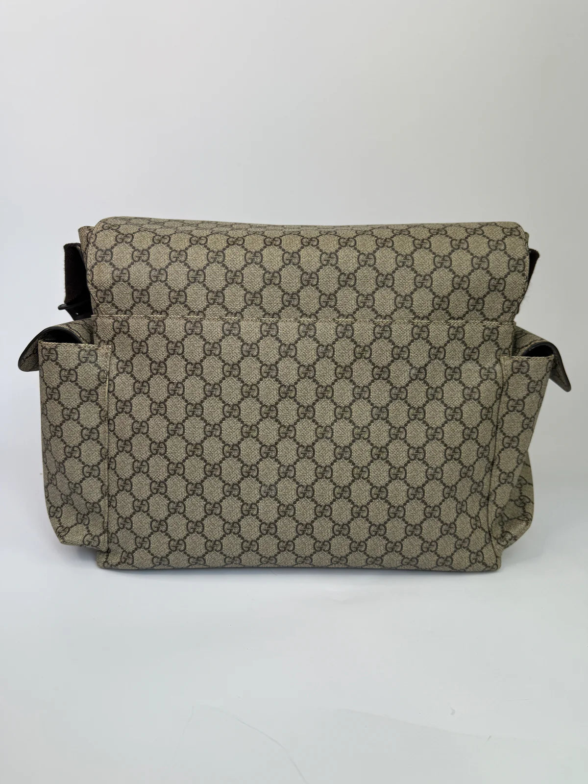 GUCCI GG SUPREME MEDIUM BABY CHANGING BAG