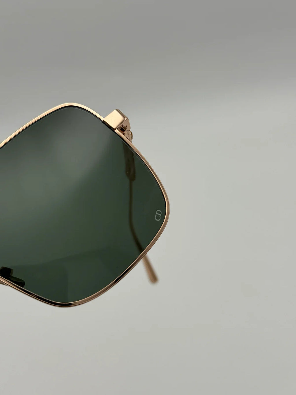 CHRISTIAN DIOR SUNGLASSES