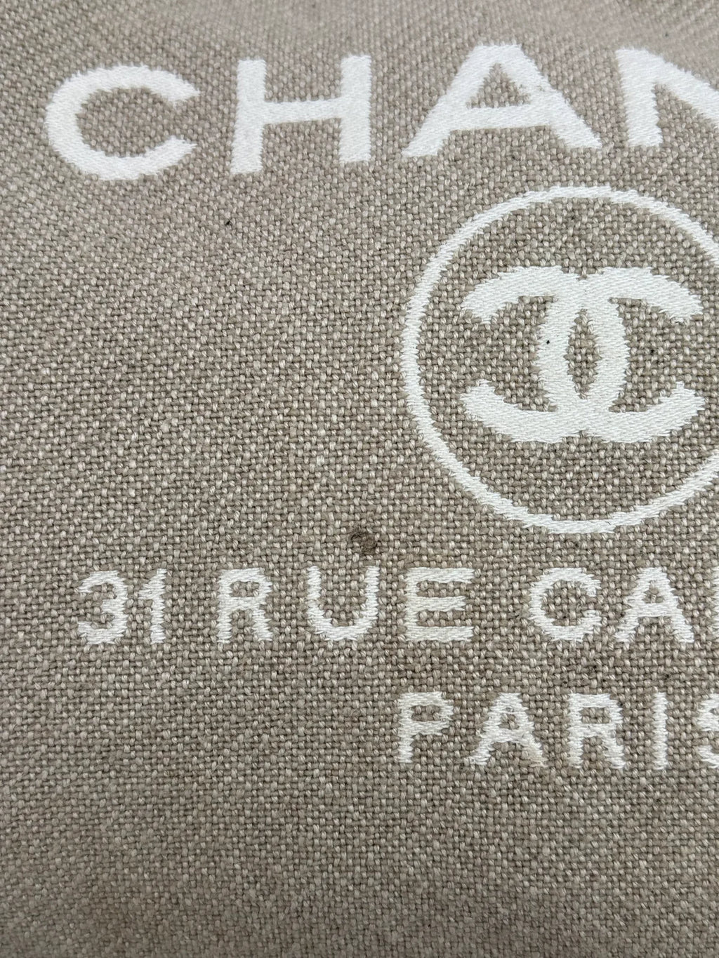 CHANEL DEAUVILLE TOTE BAG