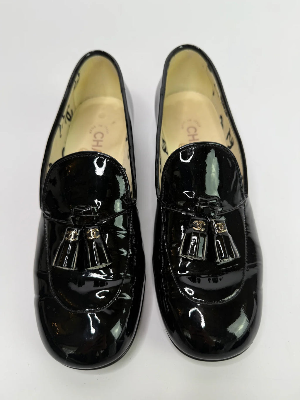 CHANEL BLACK PATENT LOAFERS (SIZE 38/UK5)