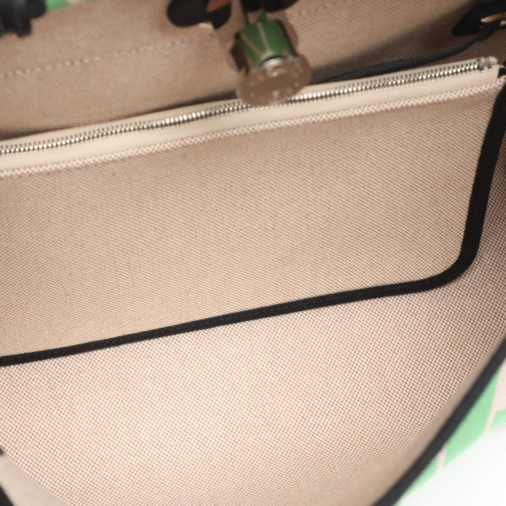 Hermès Vert Comics/Black H Plume Canvas and Vache Hunter Leather Maillons & Co Motif Herbag Zip 31 Bag