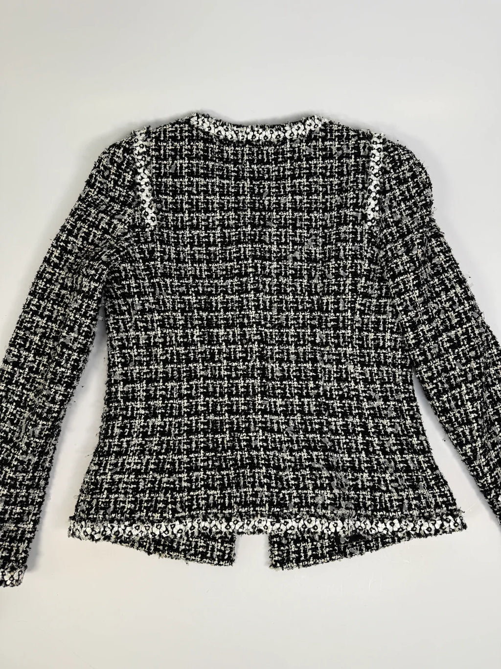 CHANEL TWEED JACKET (SIZE 36/UK8)