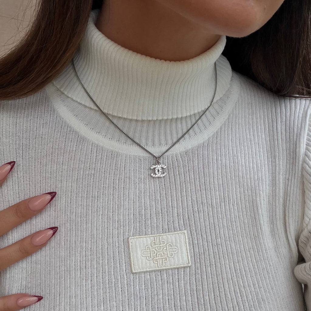 CHANEL CC PENDANT NECKLACE