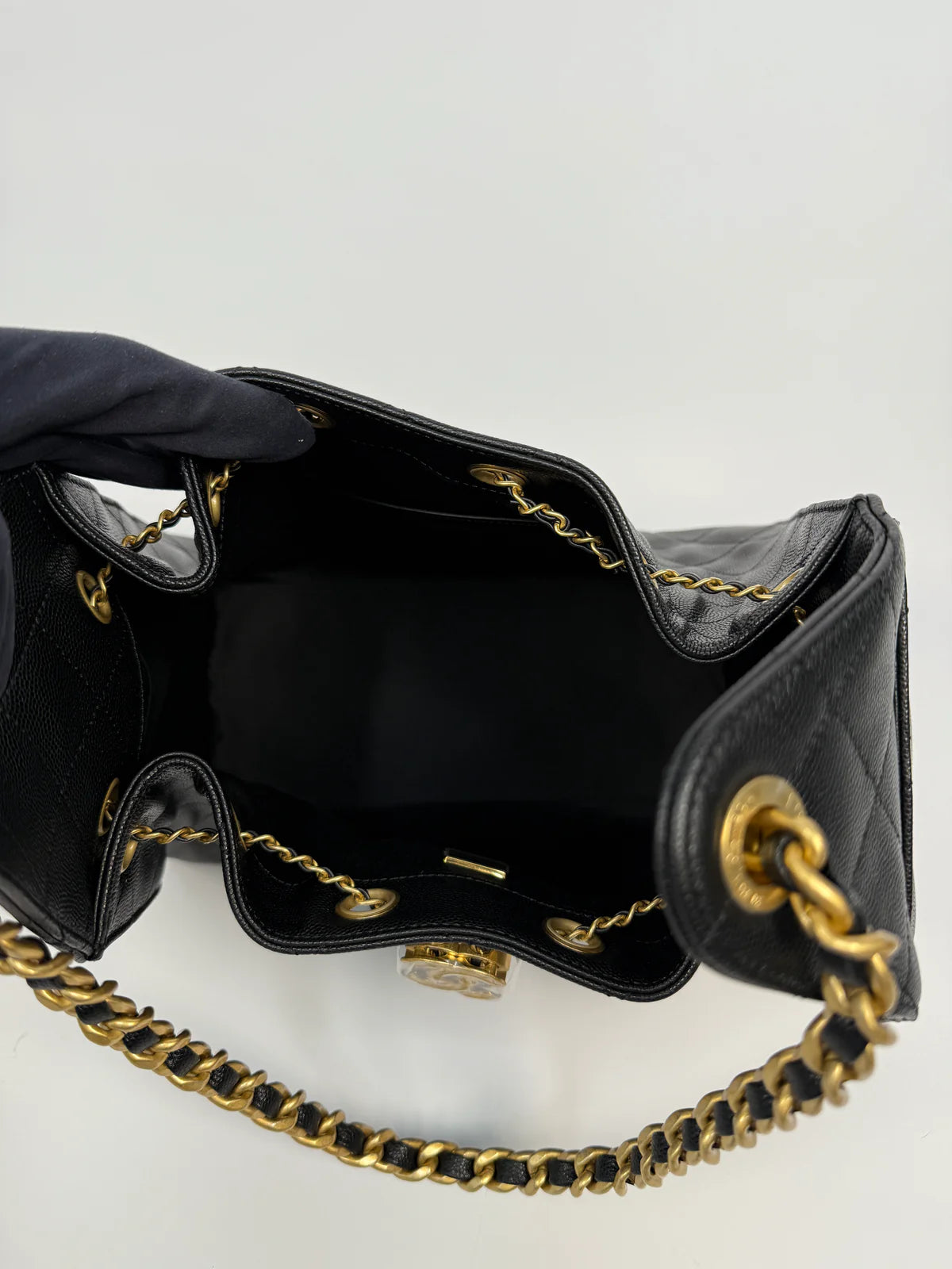 CHANEL 25 SMALL IN BLACK CAVIAR LEATHER WITH GHW