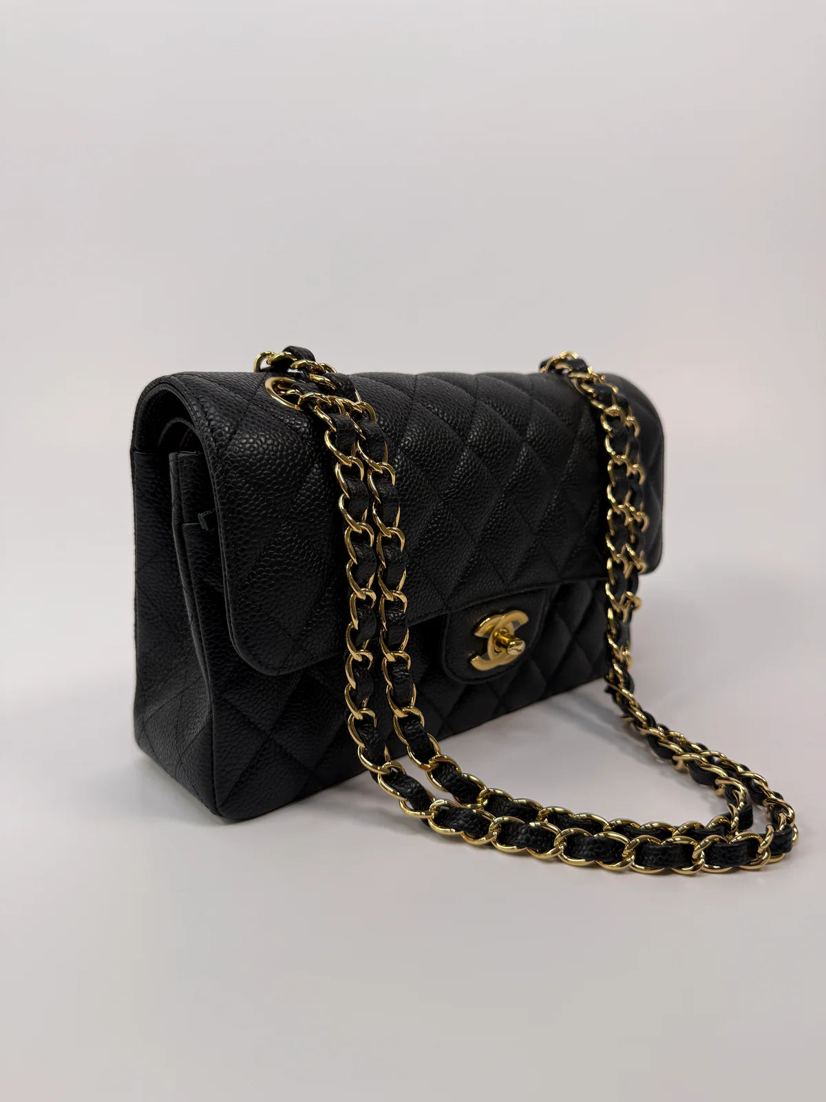 CHANEL SMALL CLASSIC DOUBLE FLAP IN BLACK CAVIAR LEATHER WITH GHW