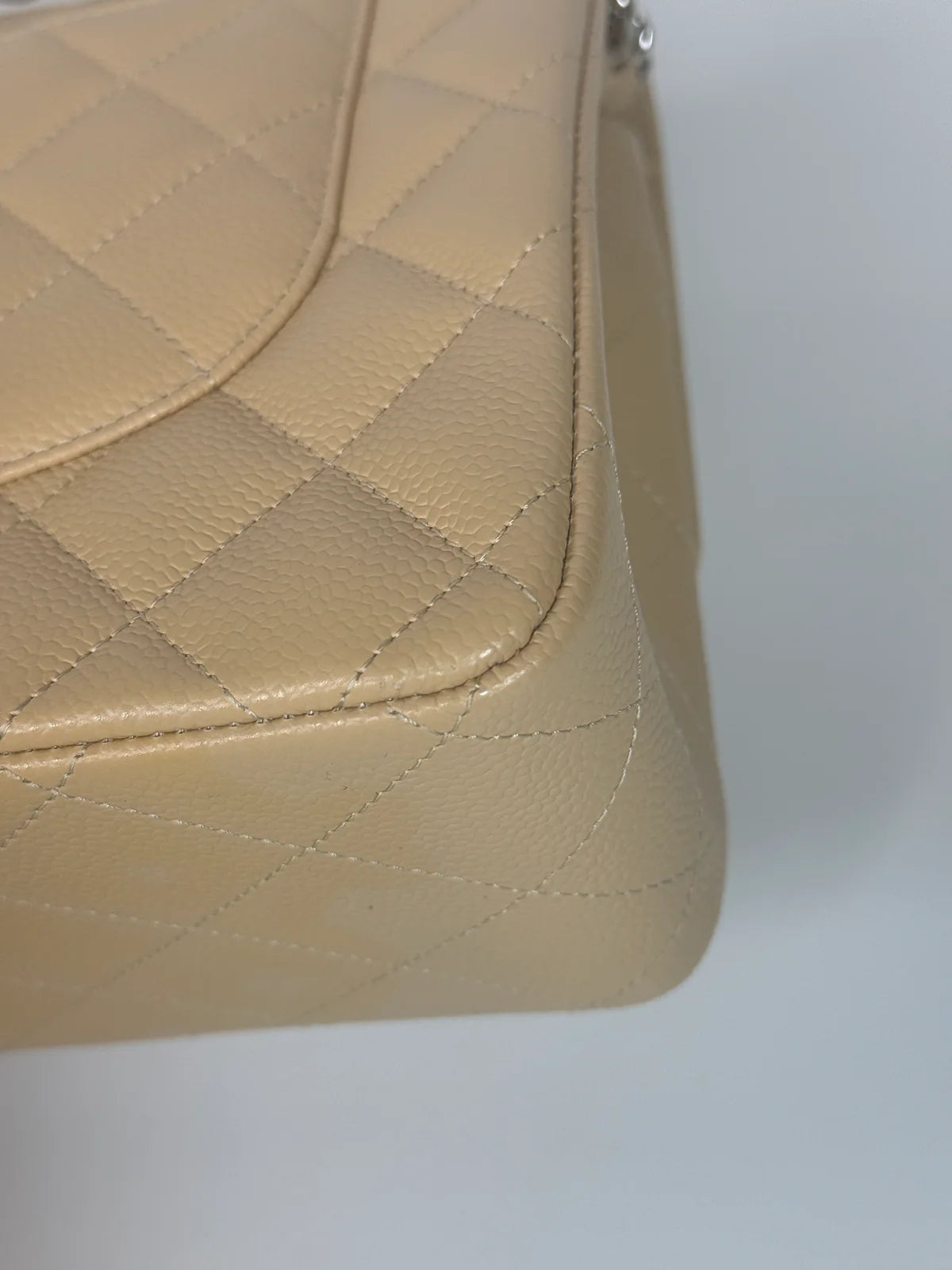 CHANEL JUMBO CLASSIC FLAP BAG IN BEIGE CAVIAR LEATHER WITH SHW