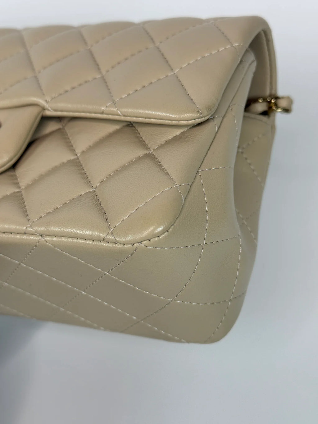 CHANEL MINI RECTANGLE TOP HANDLE IN ECRU LAMBSKIN LEATHER WITH GHW