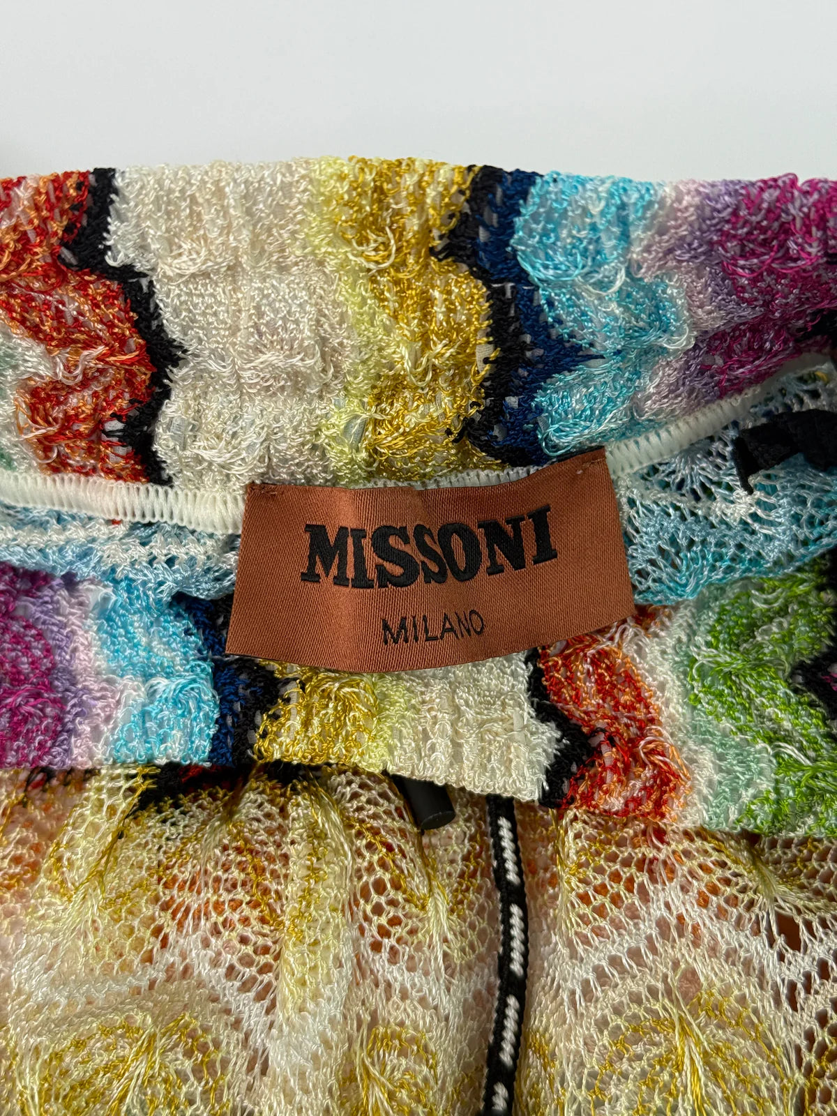 MISSONI SHORTS (SIZE 40/UK8)