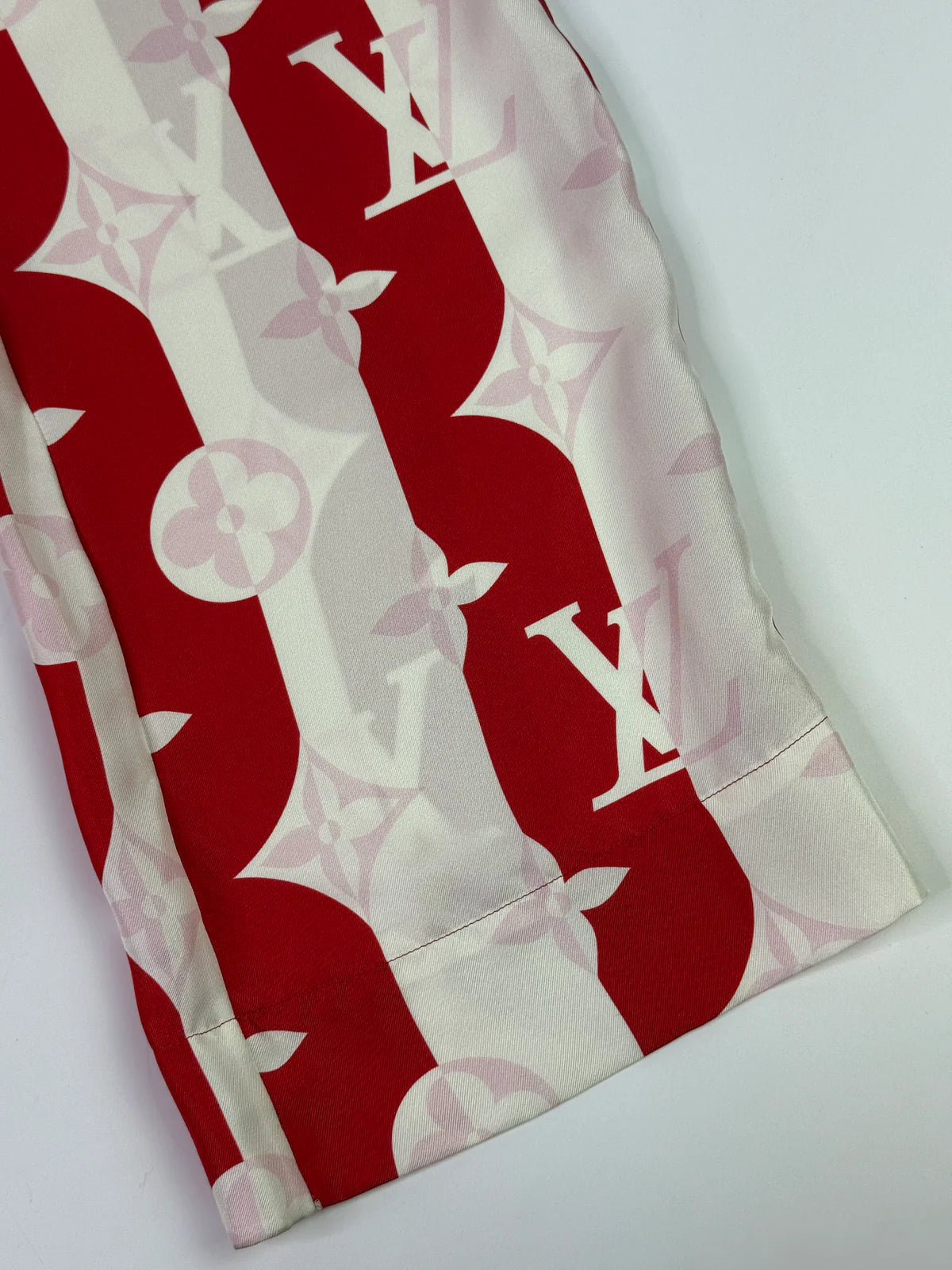 LOUIS VUITTON RED MONOGRAM SILK TWILL TROUSERS ( SIZE 38/10)