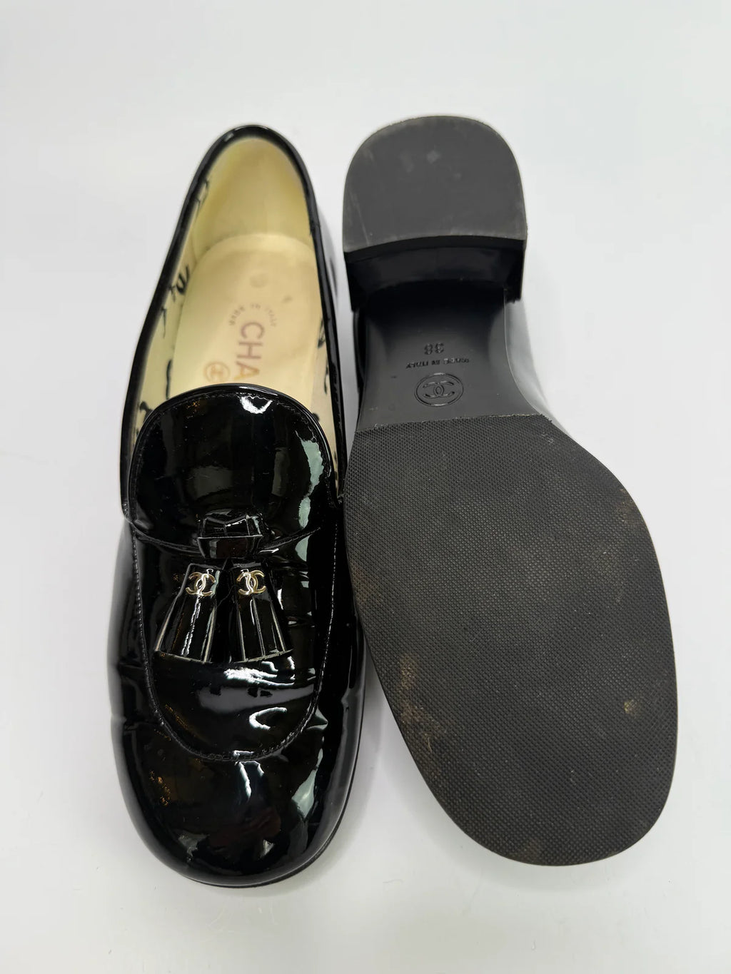 CHANEL BLACK PATENT LOAFERS (SIZE 38/UK5)