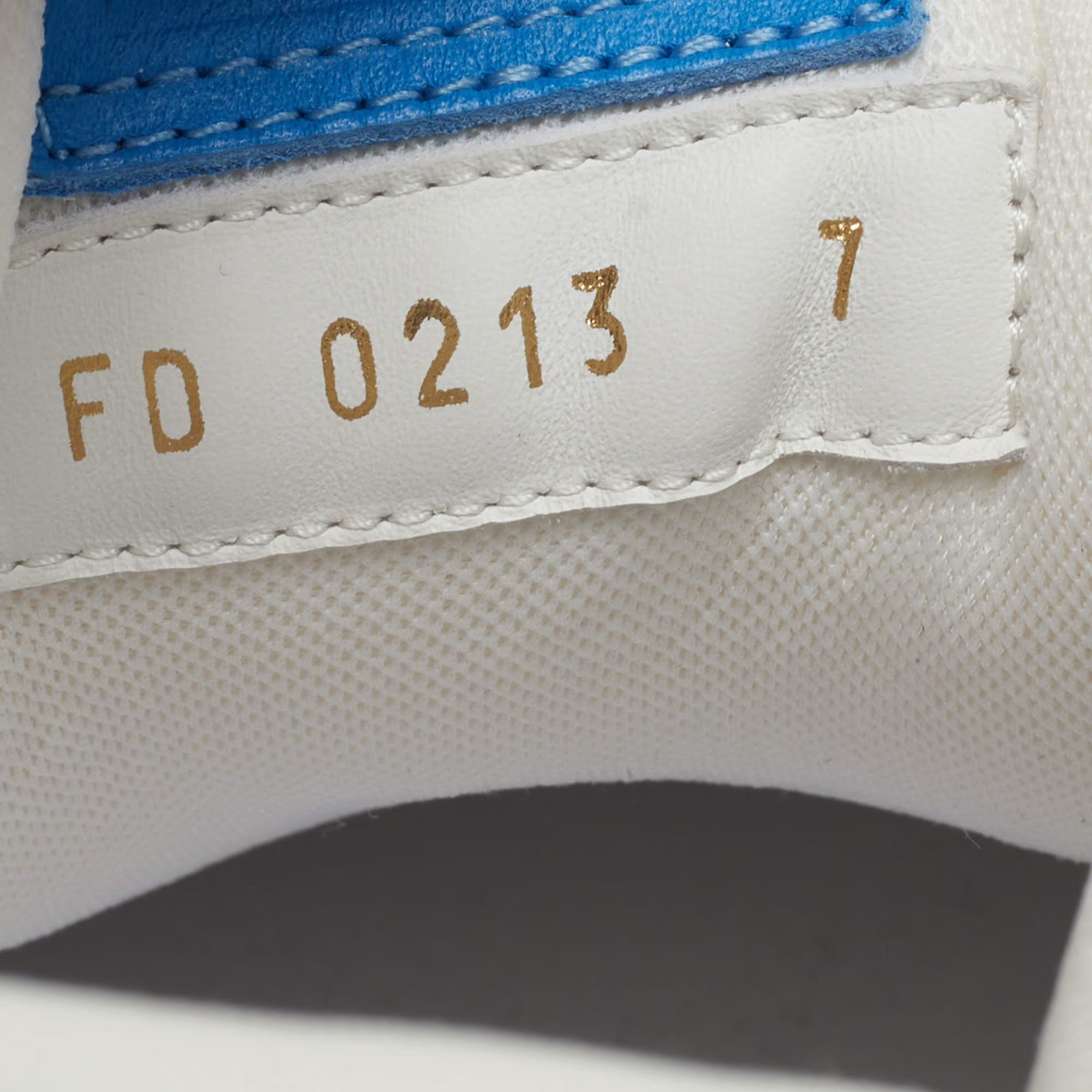 Louis Vuitton Yayoi Kusama X Trainer Size 41 White/Blue Leather Lace Up Sneakers