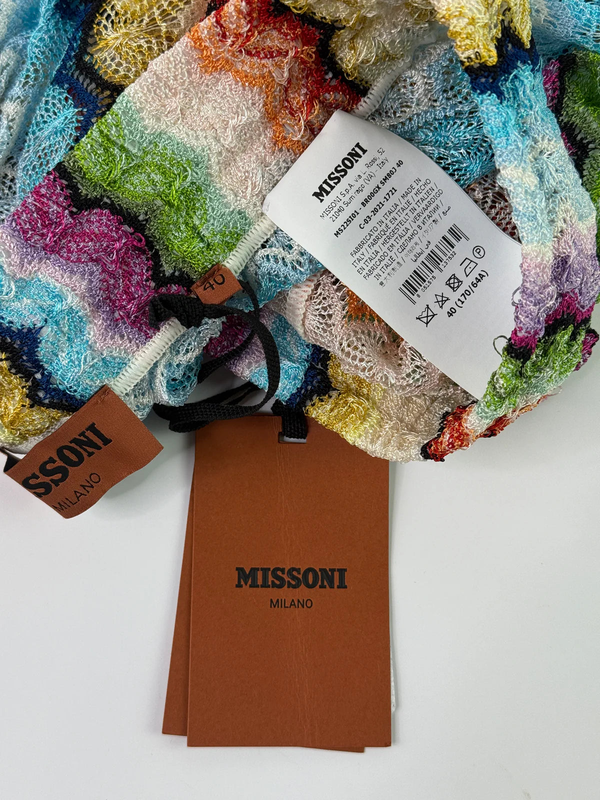 MISSONI SHORTS (SIZE 40/UK8)