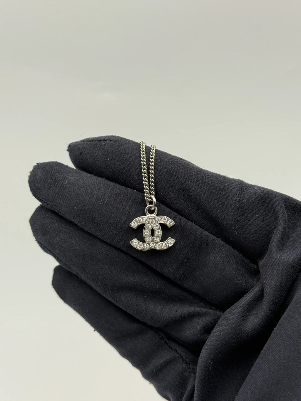 CHANEL CC PENDANT NECKLACE