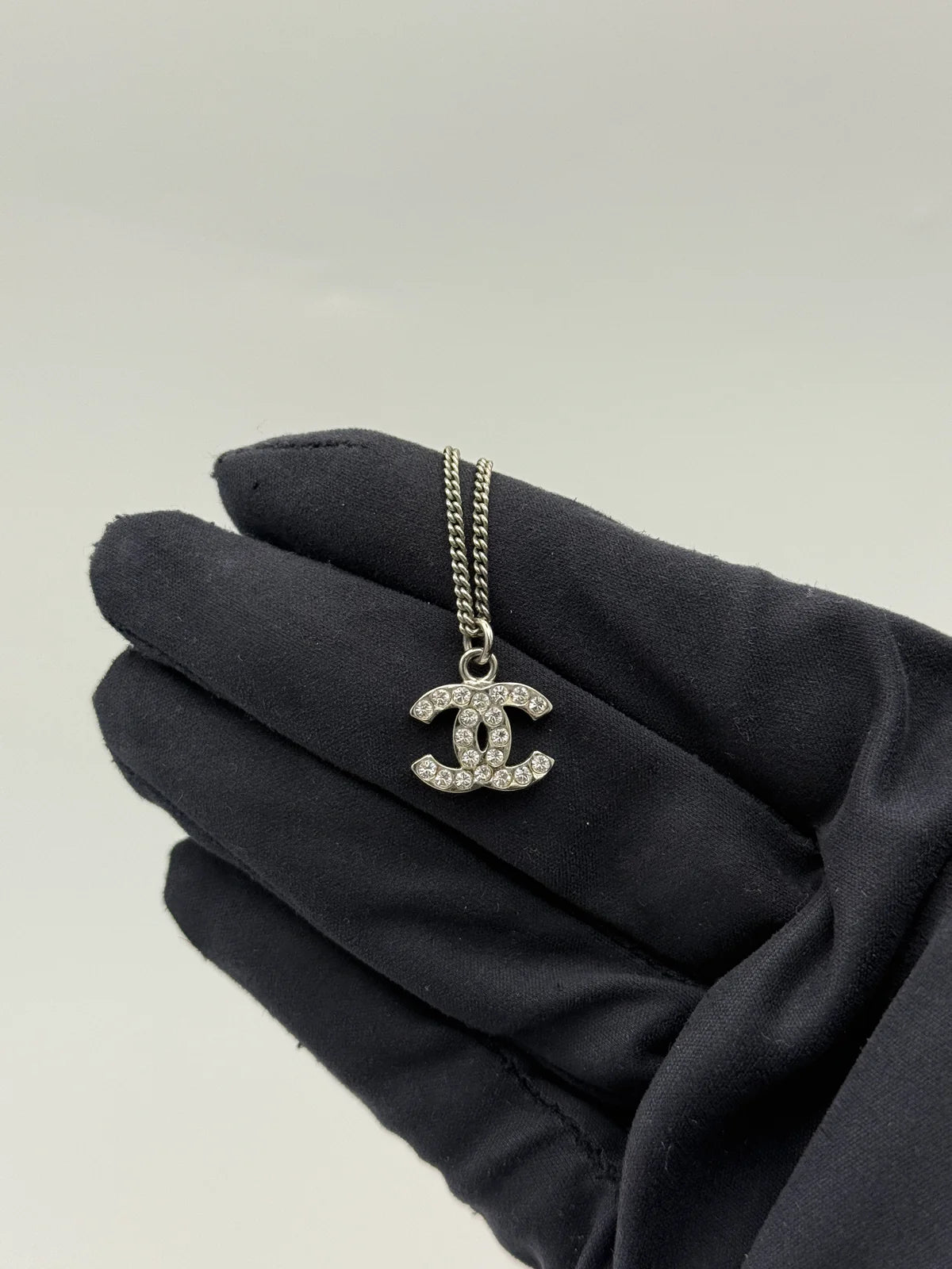CHANEL CC PENDANT NECKLACE