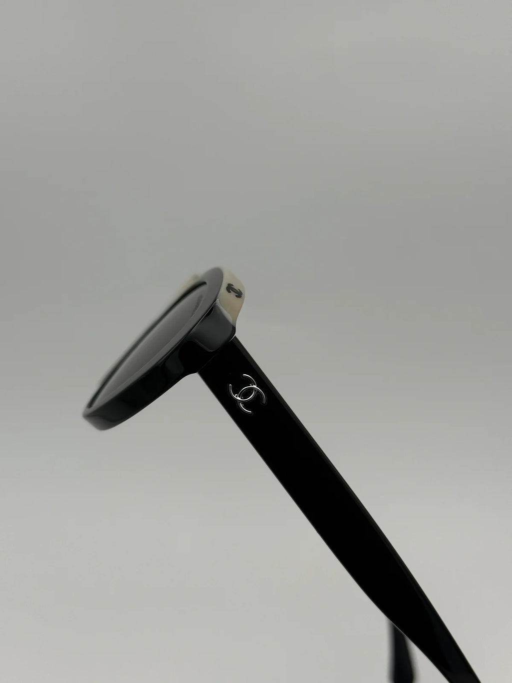 CHANEL BUTTERFLY SUNGLASSES