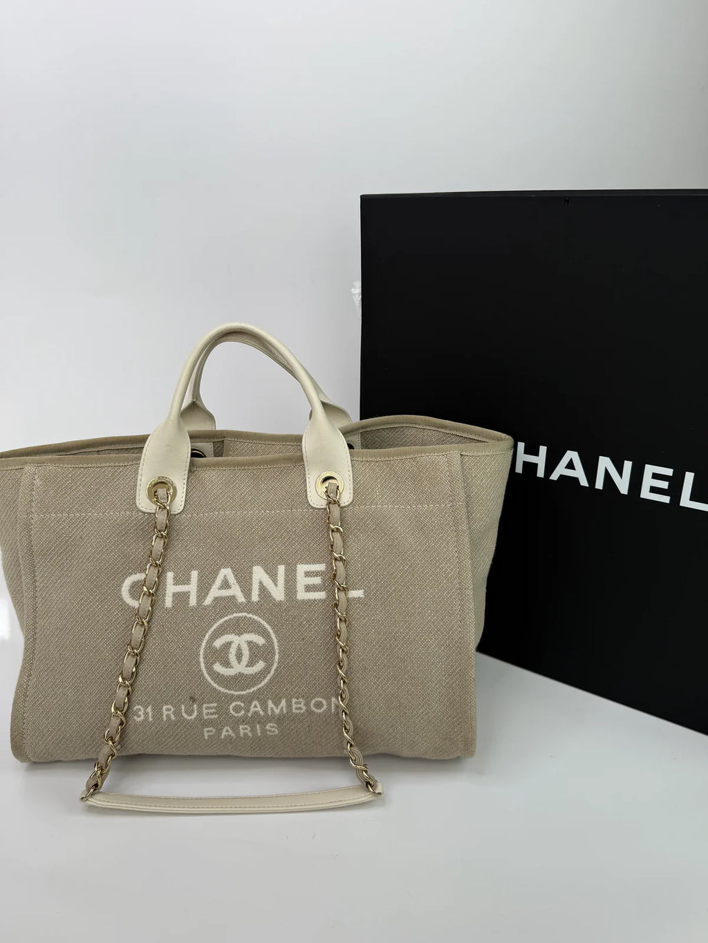 CHANEL DEAUVILLE TOTE BAG