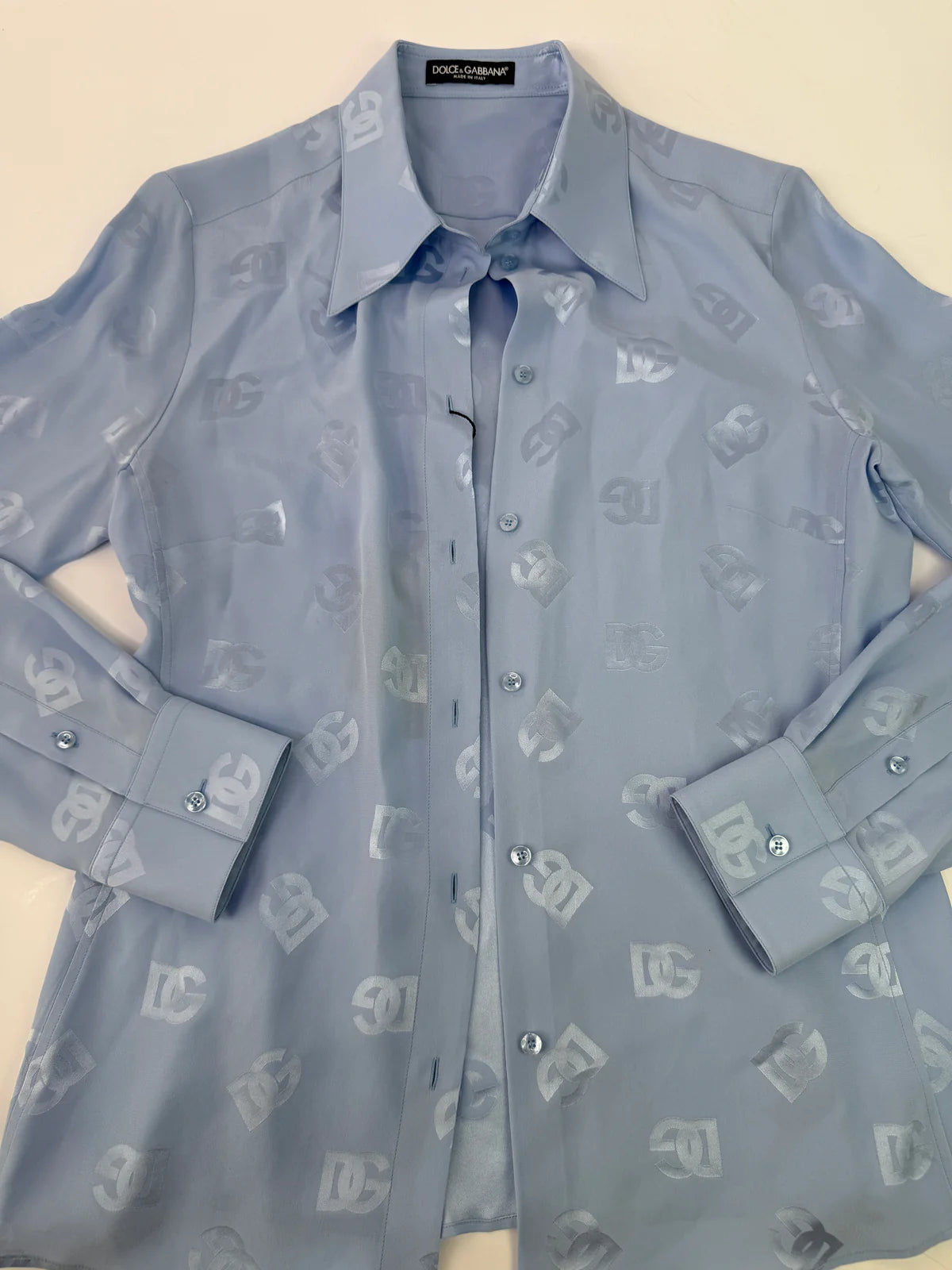 DOLCE & GABBANNA SILK JACQUARD SHIRT WITH ALL-OVER DG LOGO (SIZE 46/UK14)