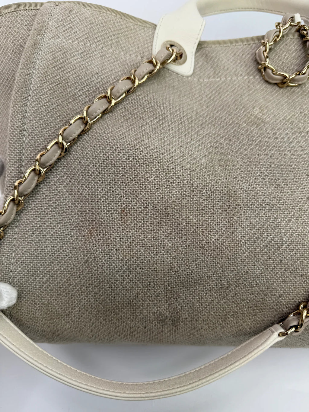 CHANEL DEAUVILLE TOTE BAG