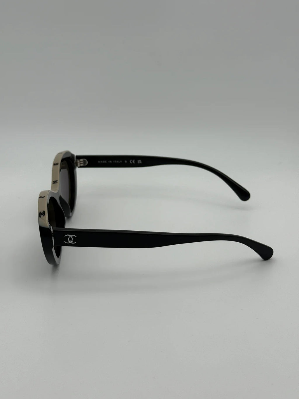 CHANEL BUTTERFLY SUNGLASSES