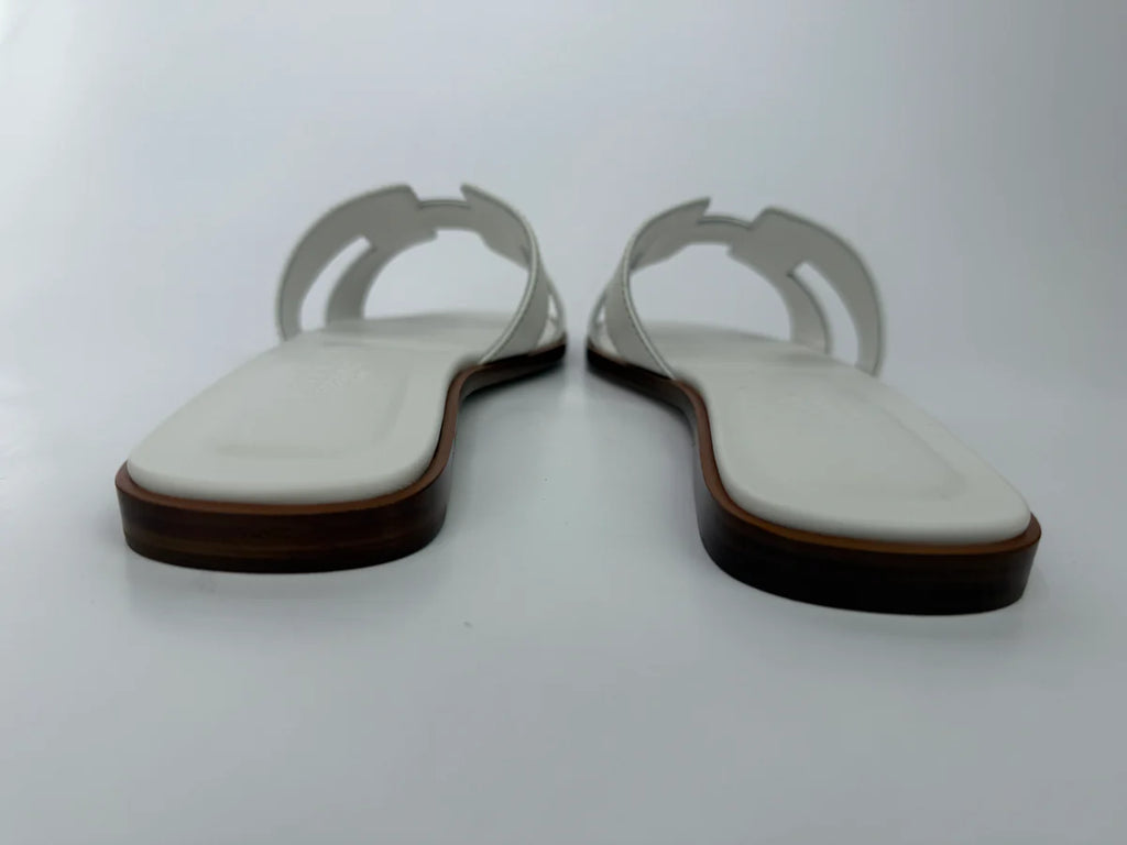 HERMÈS ORAN SANDALS (SIZE 37/UK4)