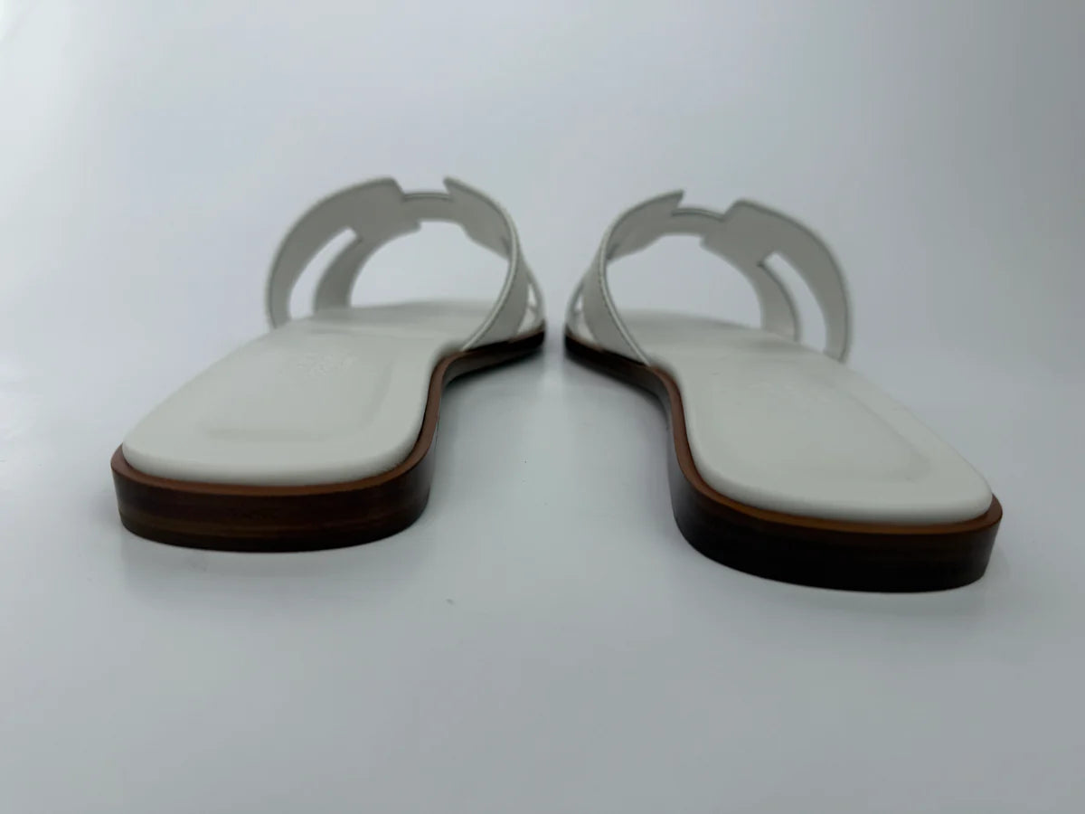 HERMÈS ORAN SANDALS (SIZE 37/UK4)