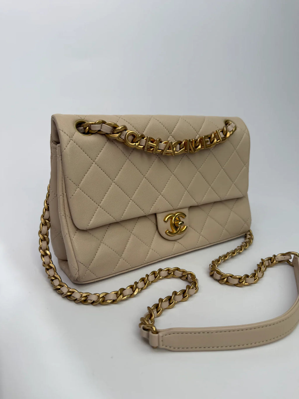 CHANEL MEDIUM QUILTED LAMBSKIN LOGO LETTERS TOUCH CHAIN FLAP BAG