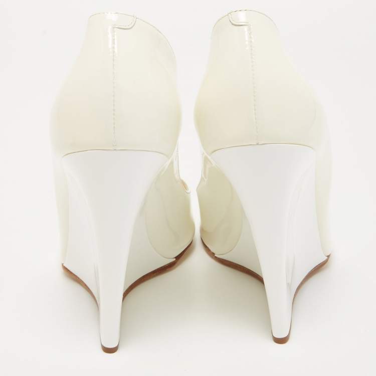 Jimmy Choo Off White Patent Leather Baxen Wedge Pumps Size 41
