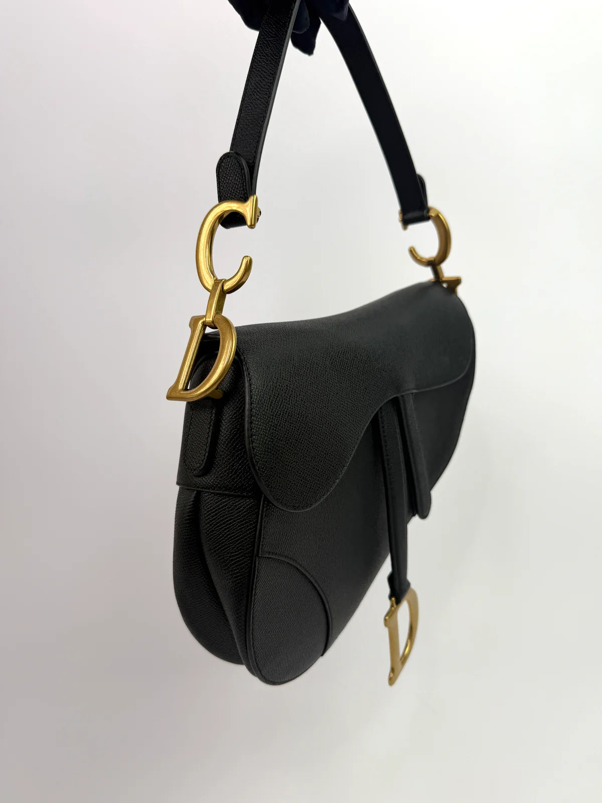 CHRISTIAN DIOR SADDLE BAG IN CALFSKIN LEATHER WITH STRAP