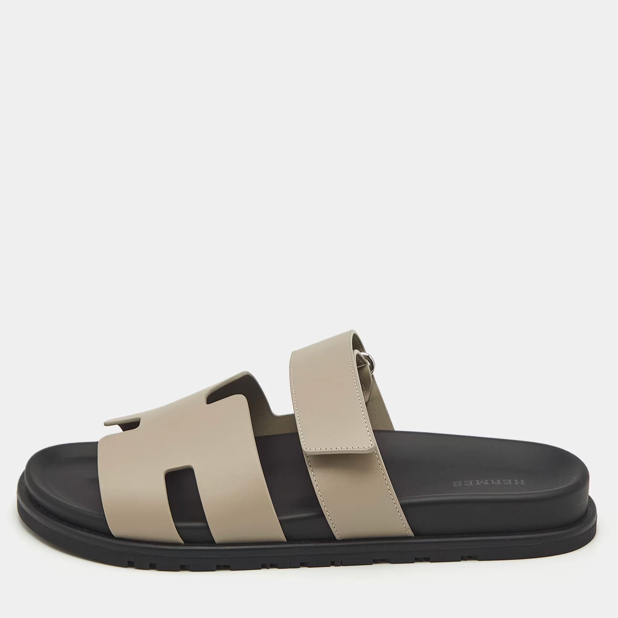 Hermes Chypre Size 42.5 Grey Leather Flat Sandals