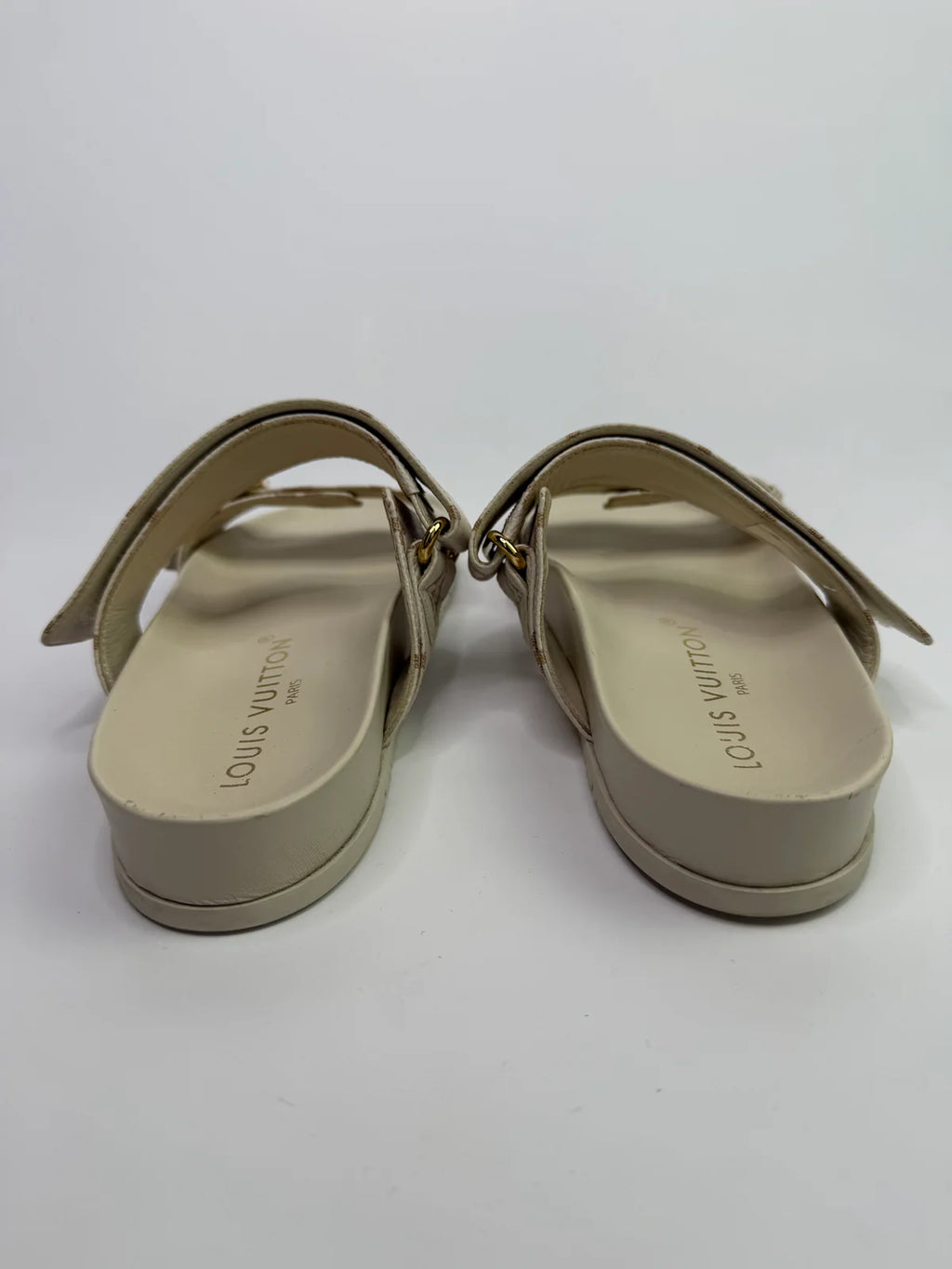 LOUIS VUITTON BOM DIA FLAT MULES (SIZE 40/UK7)