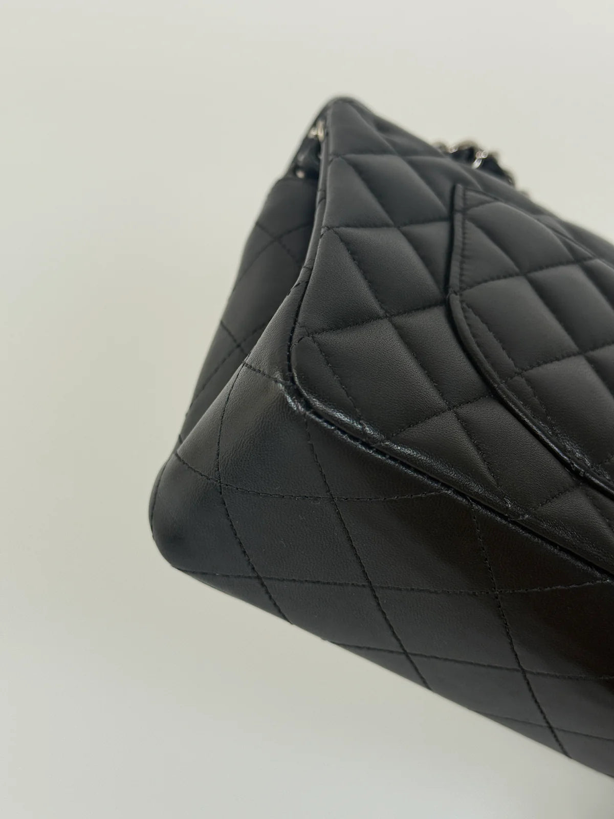 CHANEL SMALL CLASSIC DOUBLE FLAP IN BLACK LAMBSKIN LEATHER WITH SHW