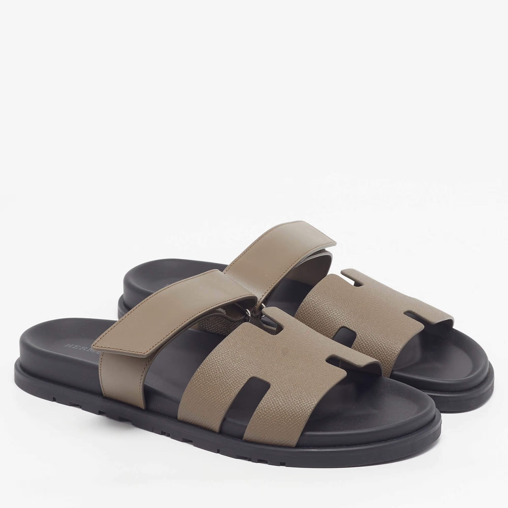 Hermès Chypre Size 43 Brown Leather Flat Sandals