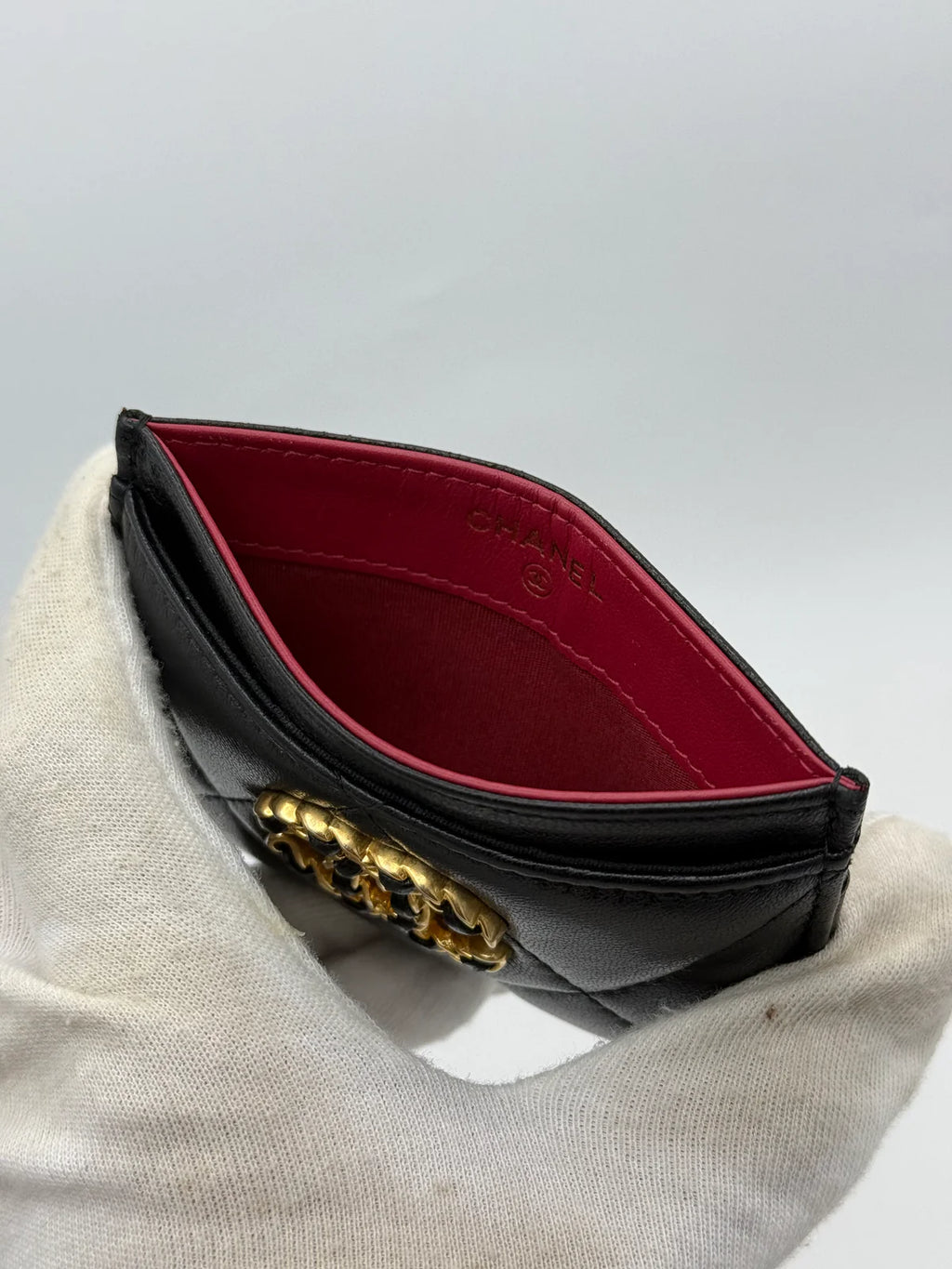 CHANEL 19 CARD WALLET IN BLACK LAMBSKIN