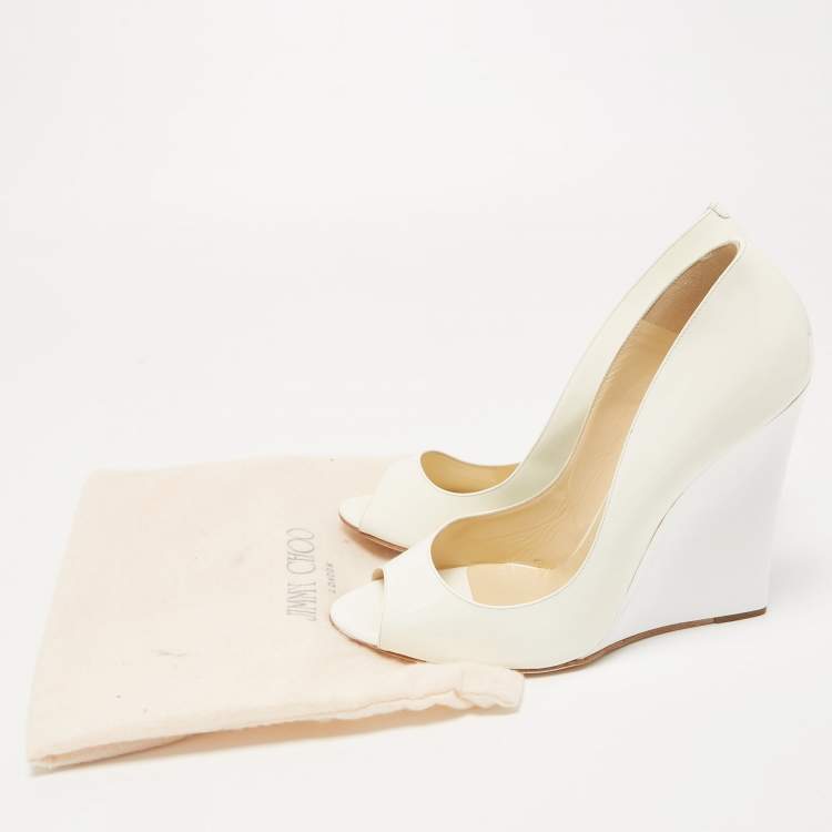 Jimmy Choo Off White Patent Leather Baxen Wedge Pumps Size 41