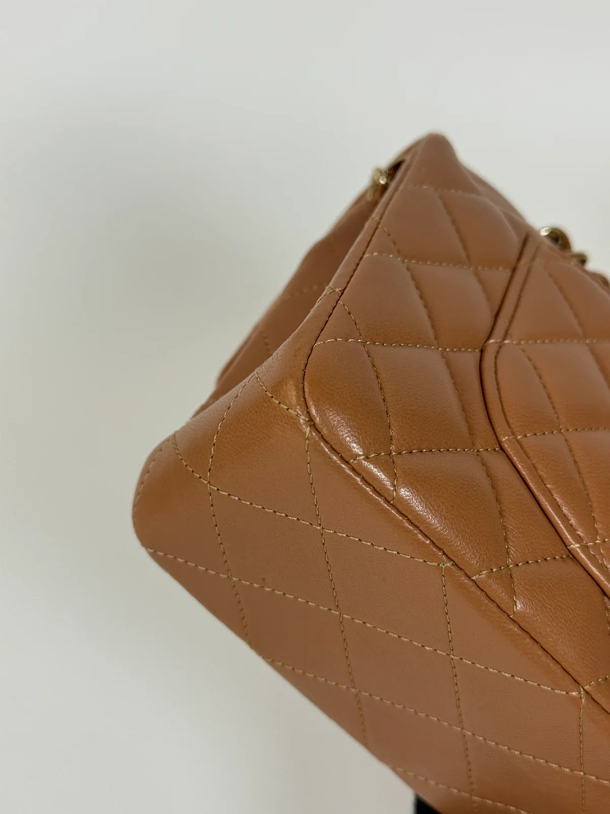 CHANEL SMALL CLASSIC DOUBLE FLAP IN BROWN LAMBSKIN LEATHER WITH GHW