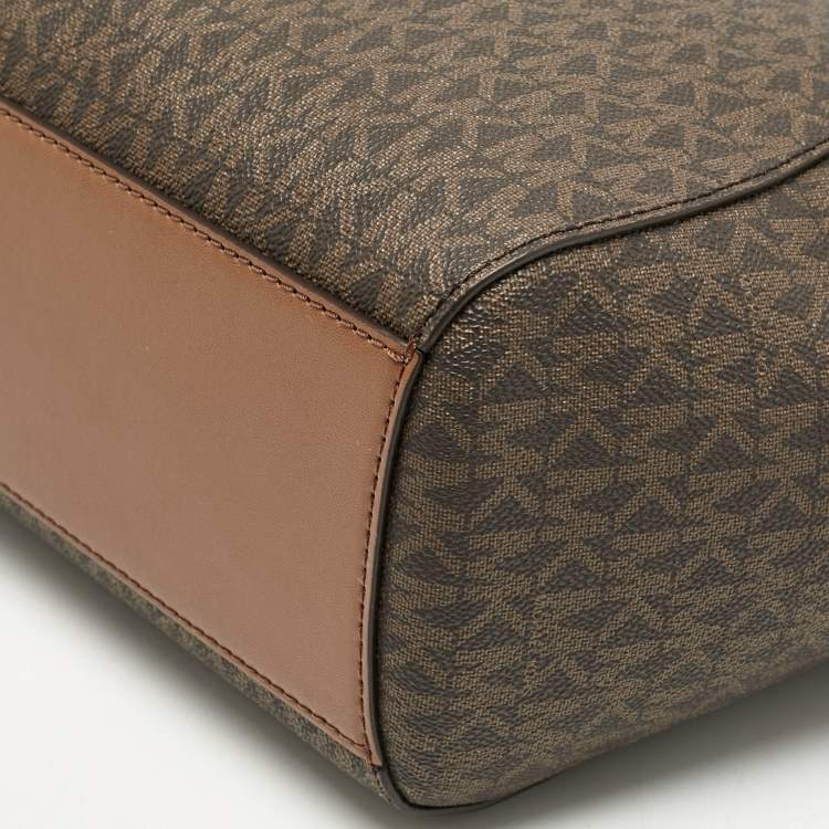 Michael Kors Brown Signature Coated Canvas Large Jet Set Travel Chain Tote