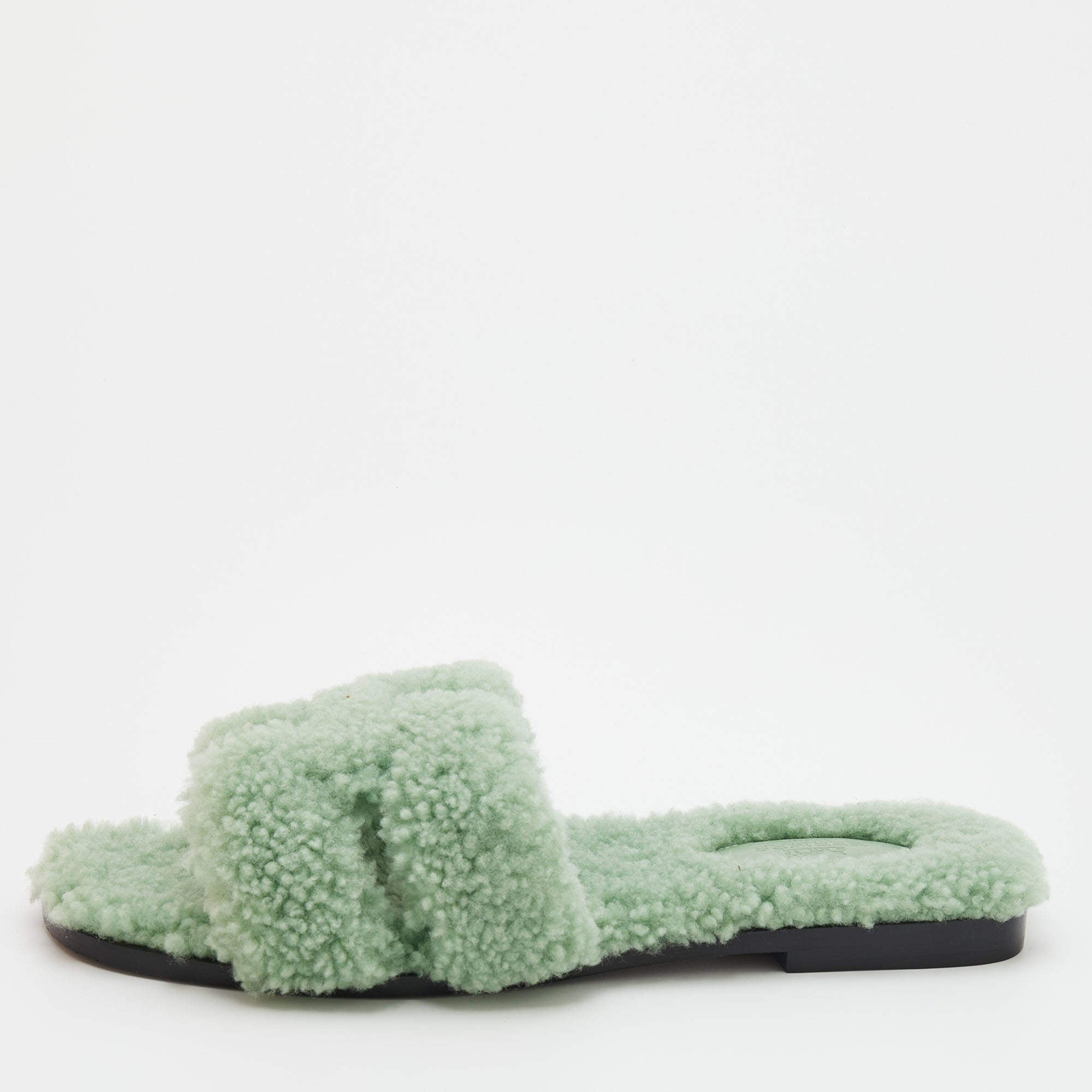 Hermes Mint Green Shearling Fur Oran Flat Sandals Size 38