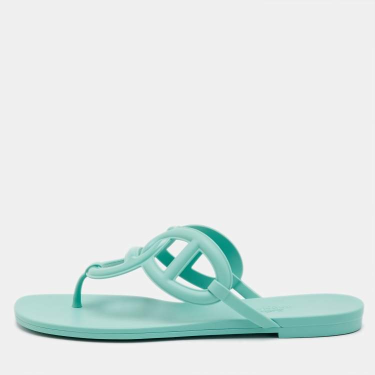 Hermes Egerie Size 39 Mint Green Rubber Thong Sandals