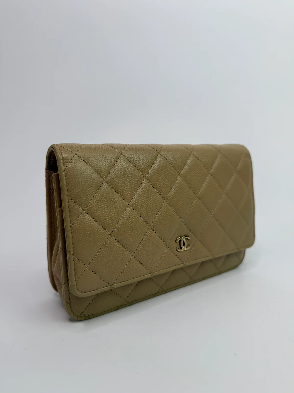 CHANEL WALLET ON CHAIN BEIGE CAVIAR LEATHER GHW