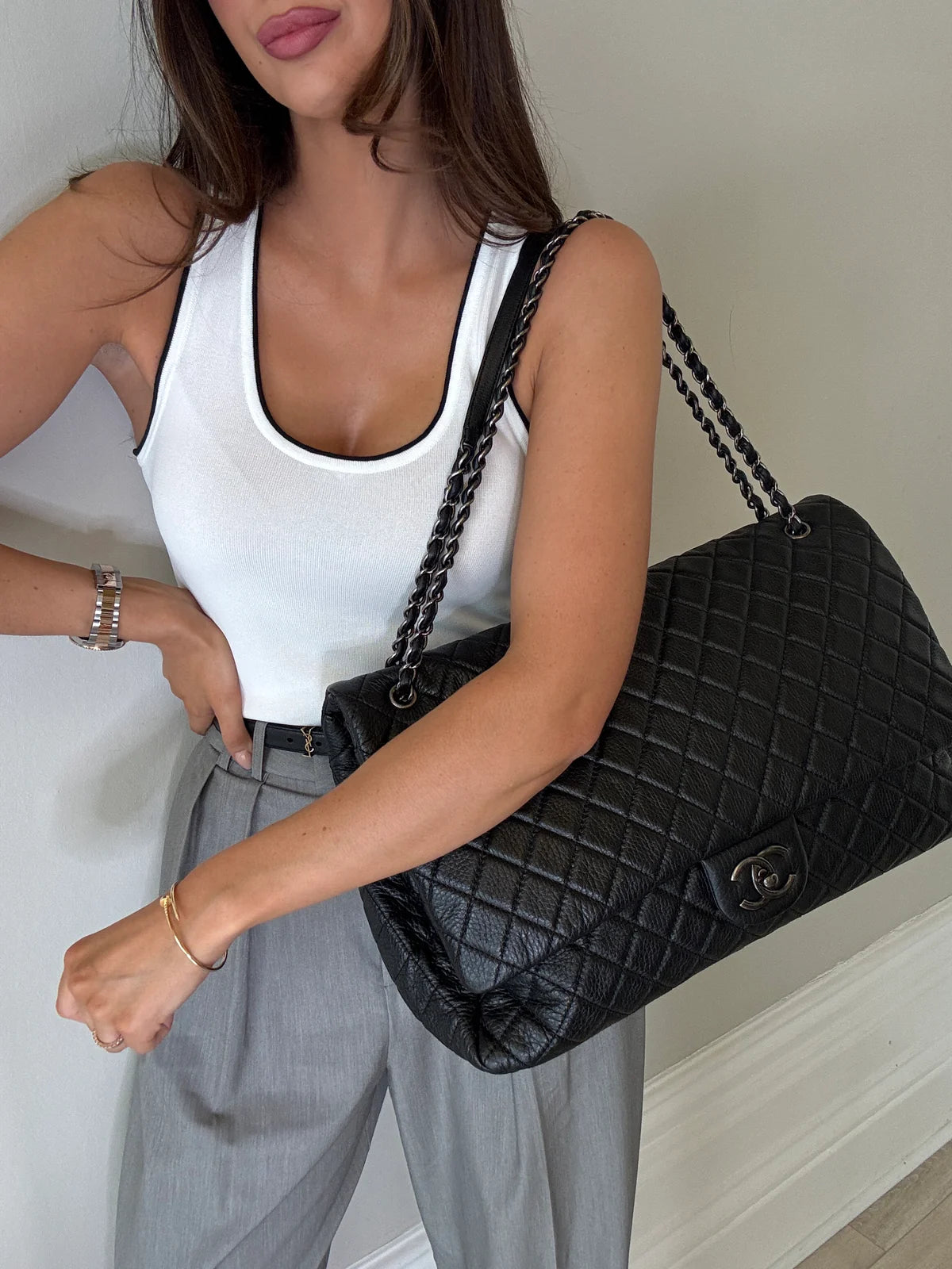 CHANEL AIRLINE XXL CLASSIC FLAP IN BLACK CALFSKIN WITH RHW