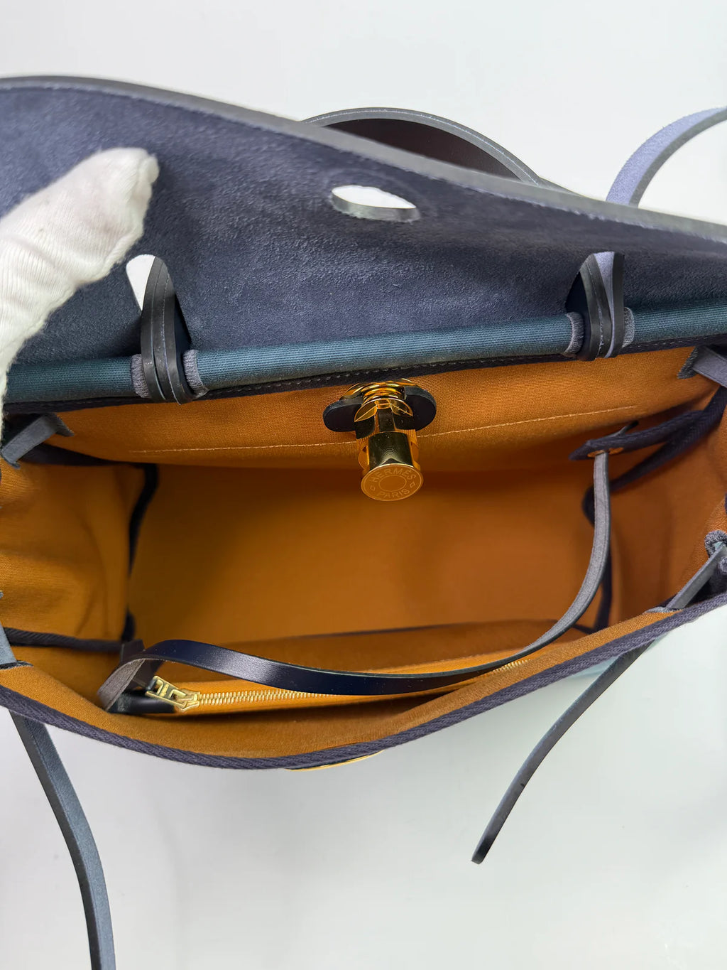 HERMÈS HERBAG 31 VERSO IN BLEU INDIGO AND SESAME WITH GHW