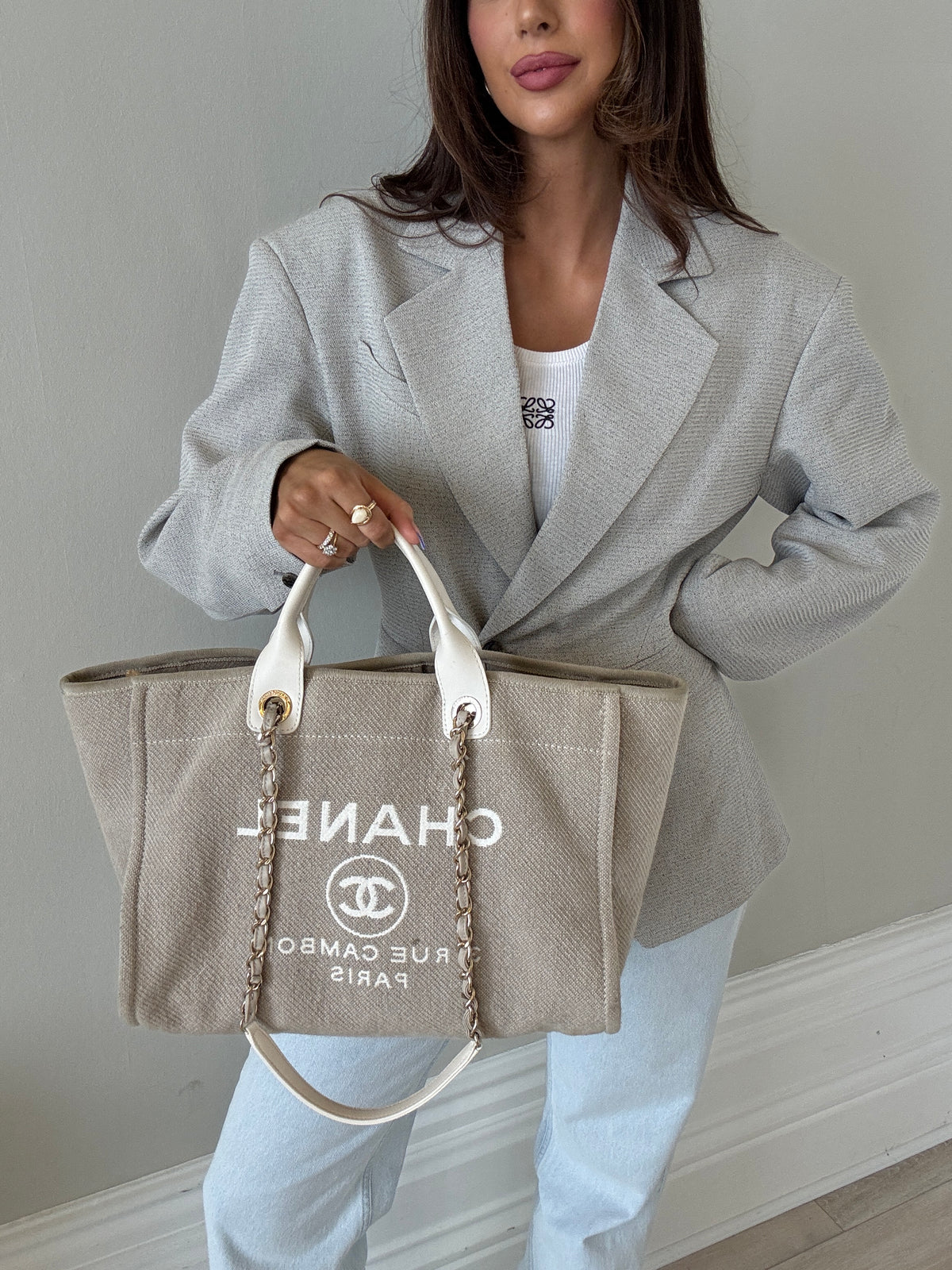 CHANEL DEAUVILLE TOTE BAG