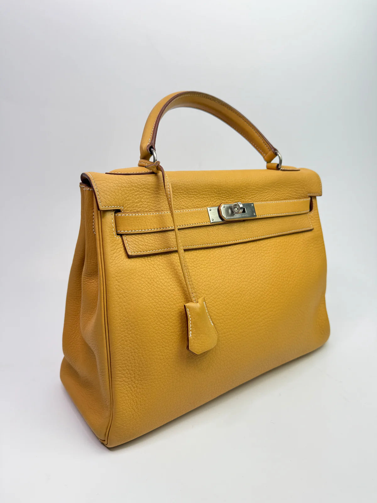 HERMÈS KELLY 32 NATURAL SABLE VEAU TAURILLION CLEMENCE LEATHER PHW