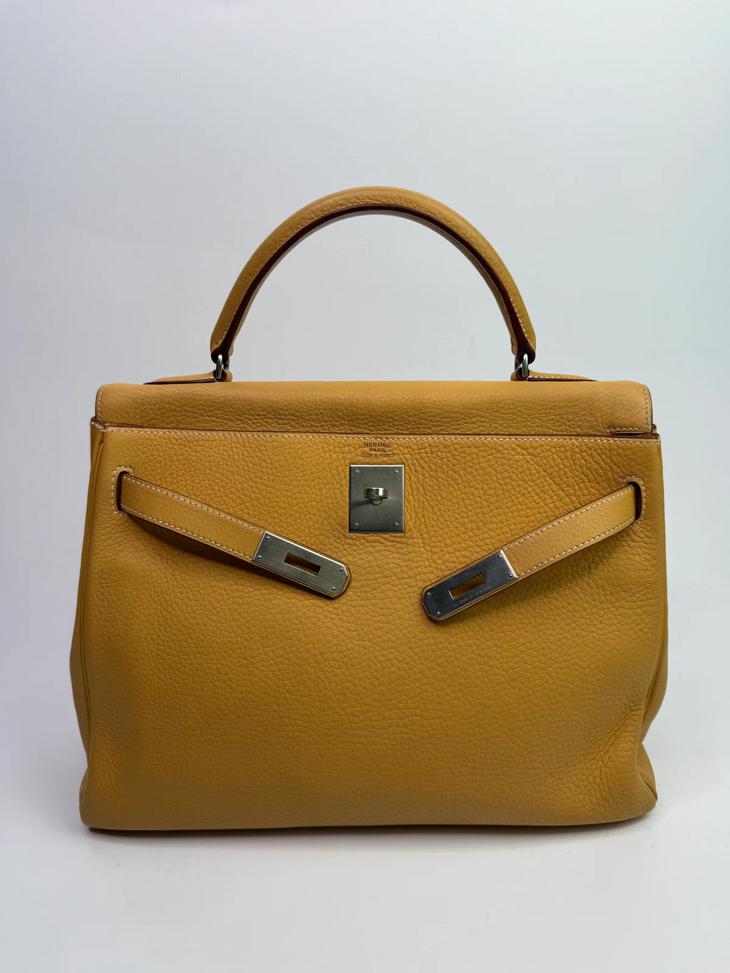 HERMÈS KELLY 32 NATURAL SABLE VEAU TAURILLION CLEMENCE LEATHER PHW