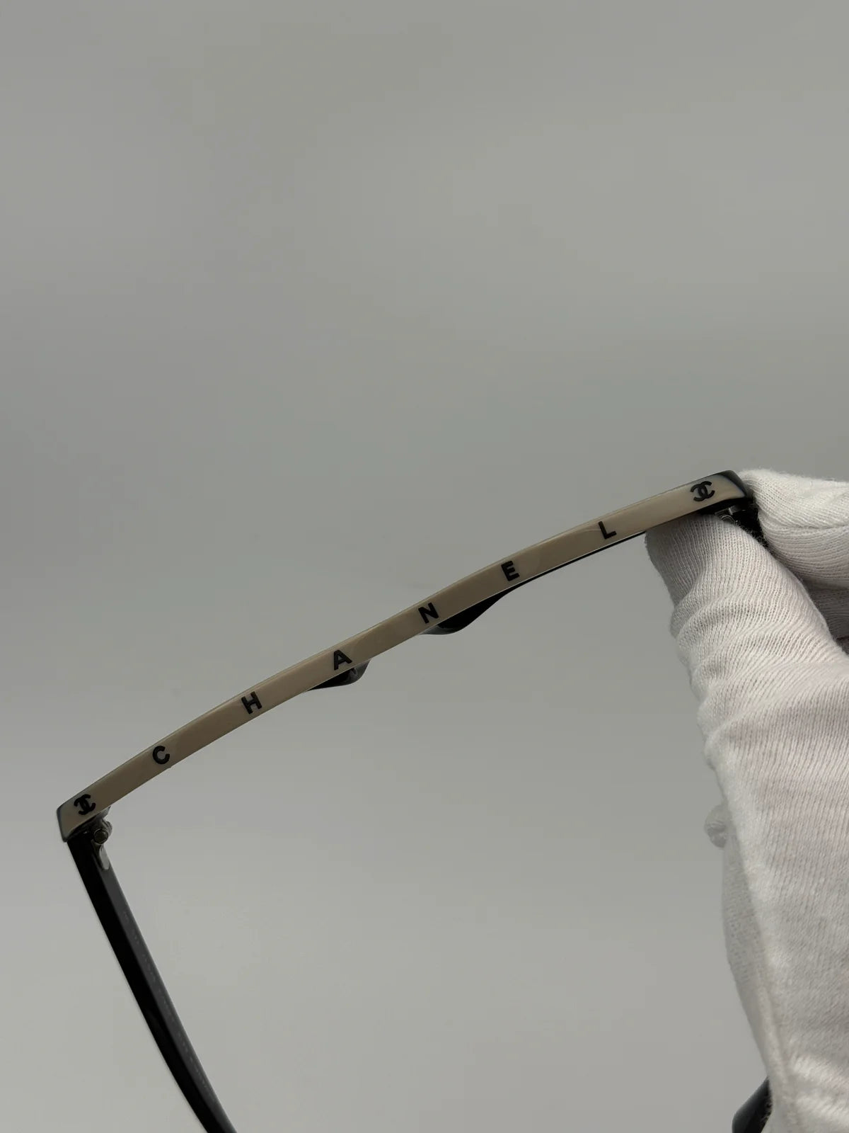 CHANEL BUTTERFLY SUNGLASSES