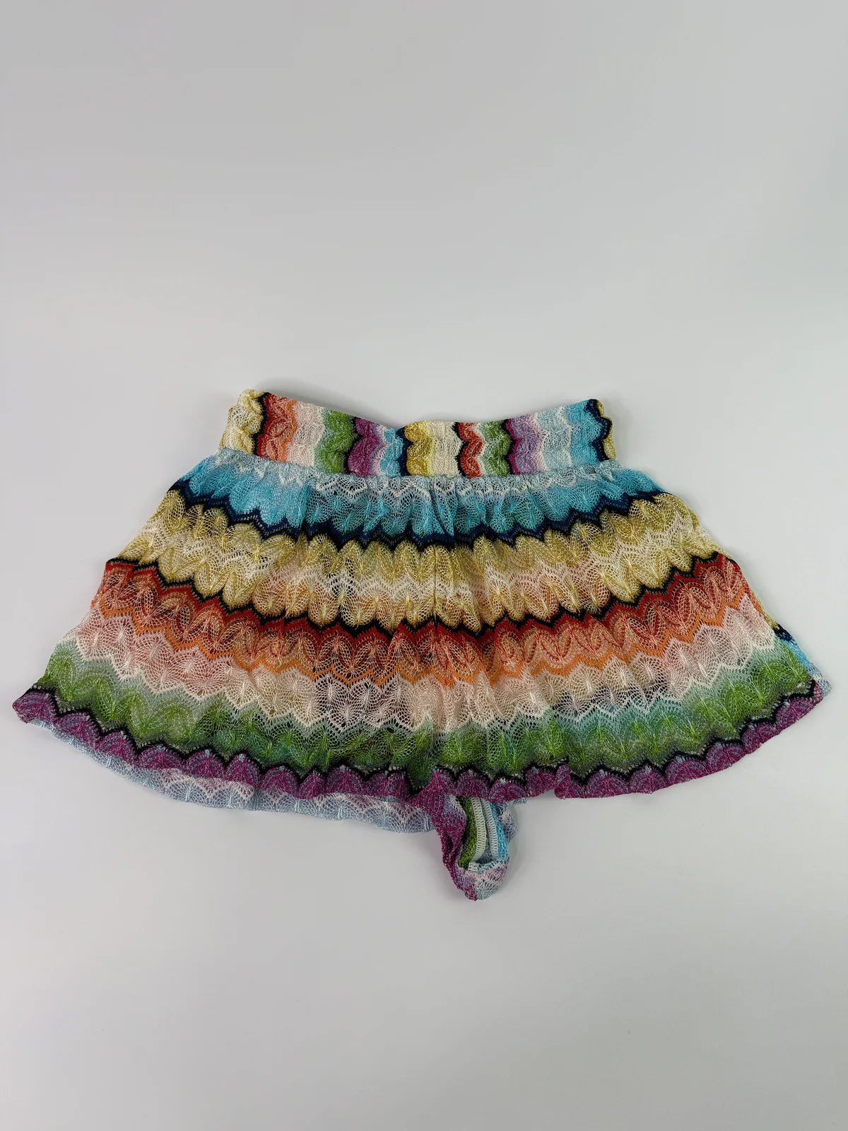 MISSONI SHORTS (SIZE 40/UK8)